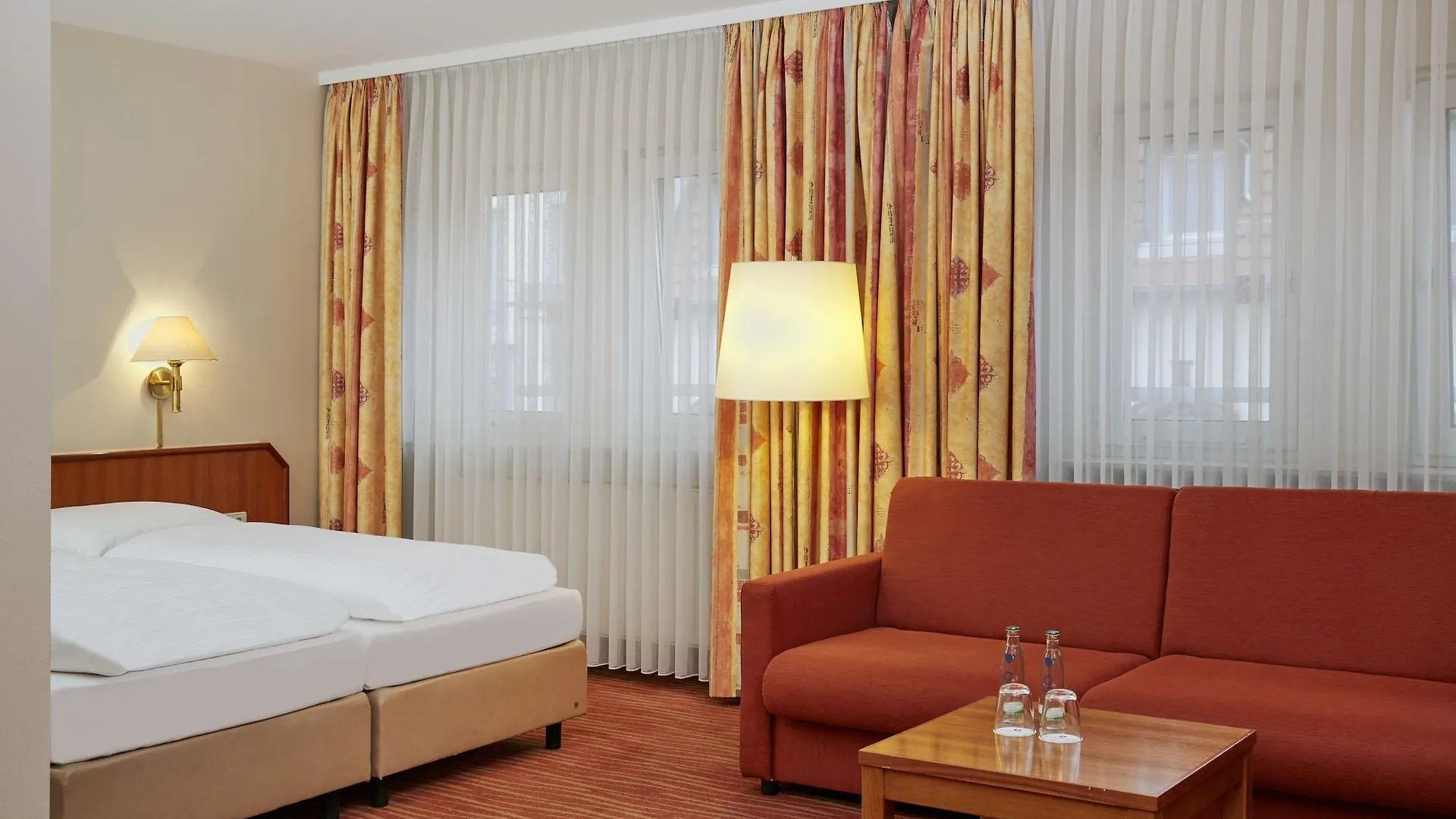 Garner Hotel Mannheim City By Ihg 3*,  Germany