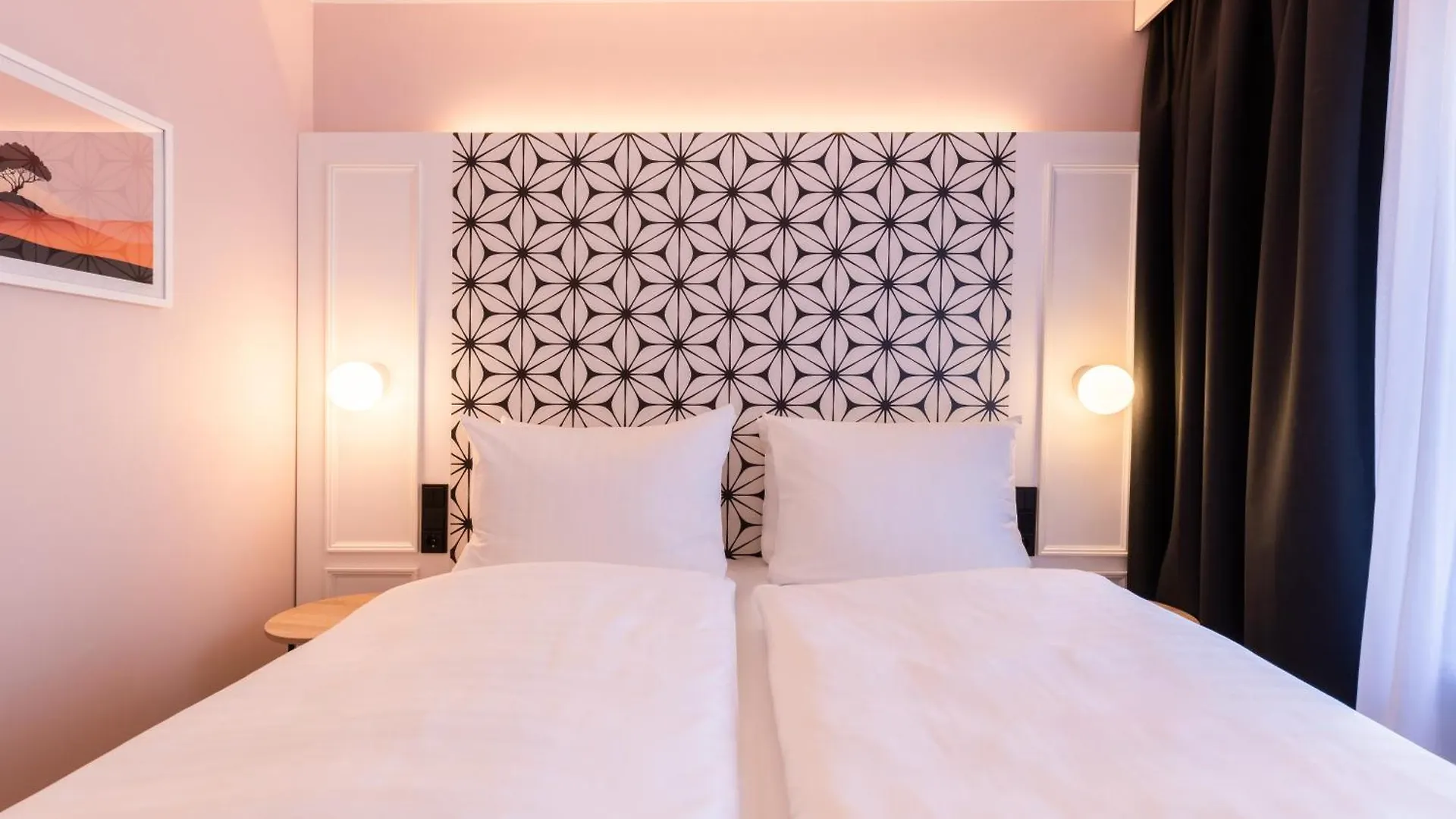 Garner Hotel Mannheim City By Ihg 3*,  Germany