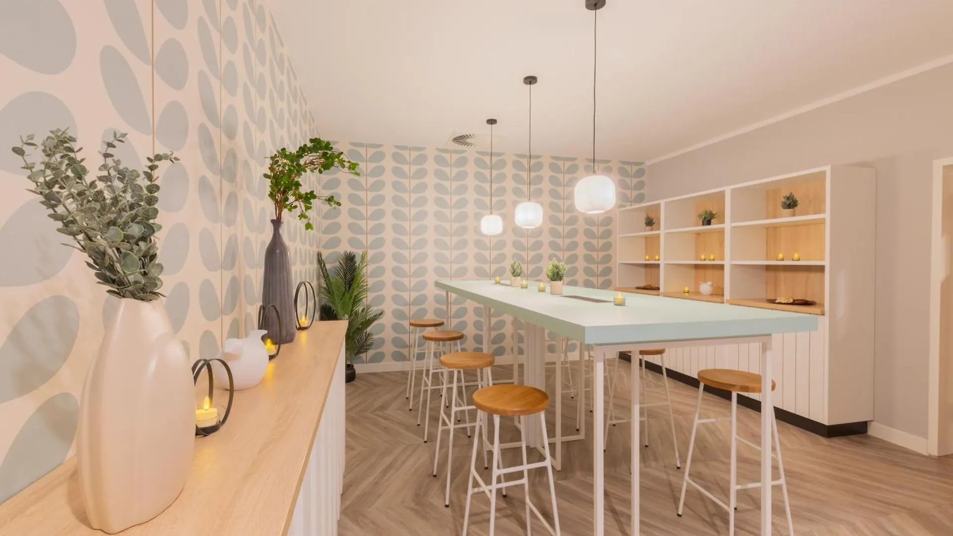 ***  Garner Hotel Mannheim City By Ihg Germany