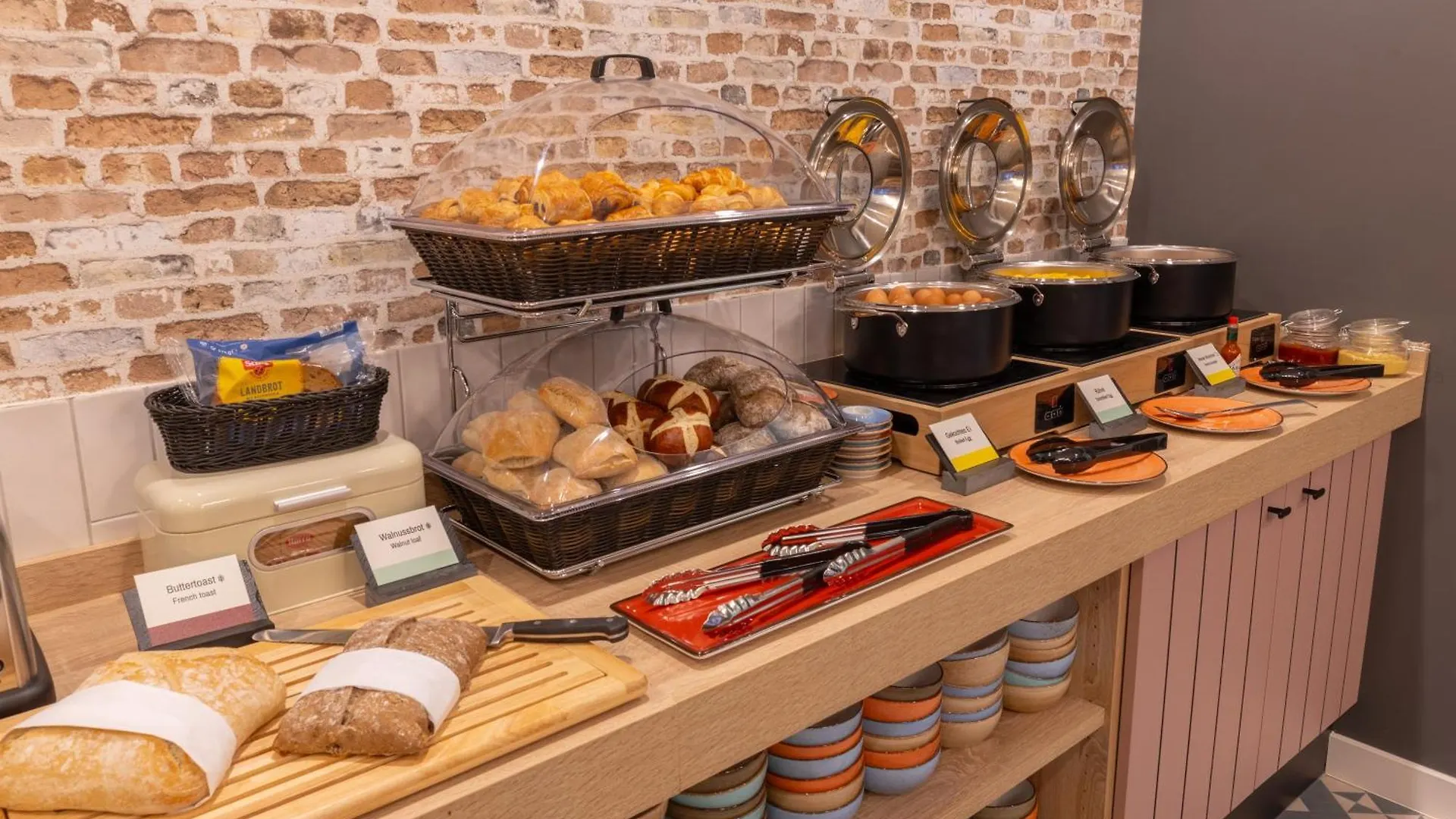 ***  Garner Hotel Mannheim City By Ihg Tyskland